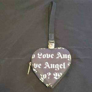 Gently Used - Limited Edition Gwen Stefani Black & White Lesport